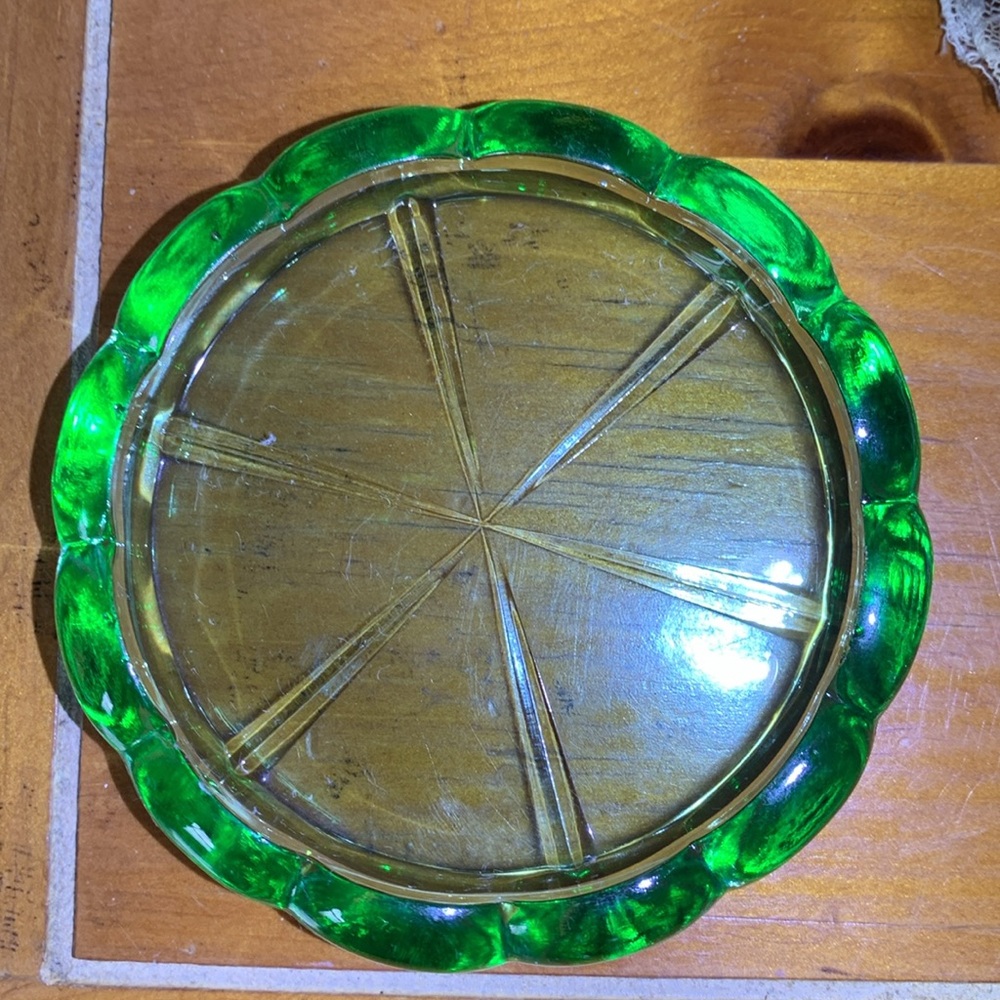 Hazel-Atlas Green Coasters with Rayed Center Vintage set of 6 - PRETTY & RARE - Picture 5 of 8